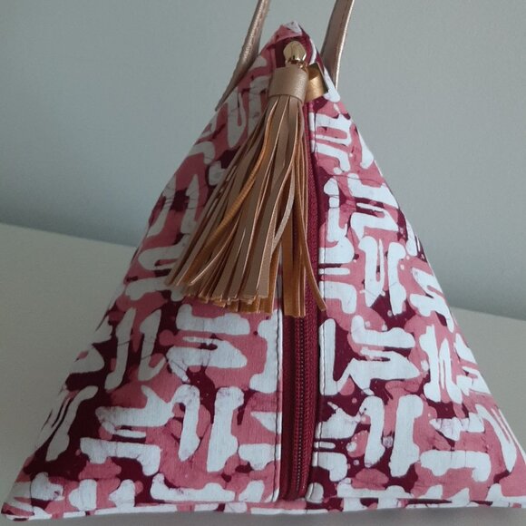 BATIK BOUTIQUE - Ketaput Bag - Pink Pagar - Picture 1 of 6